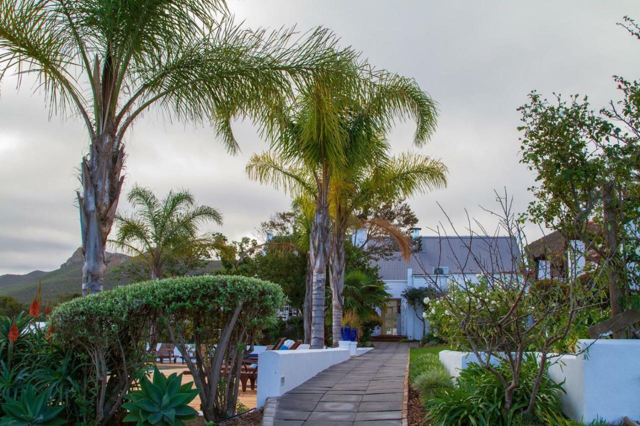 Thelab Robertson Hotel Exterior photo